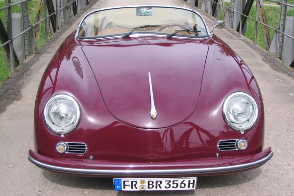 Porsche vorne we_path