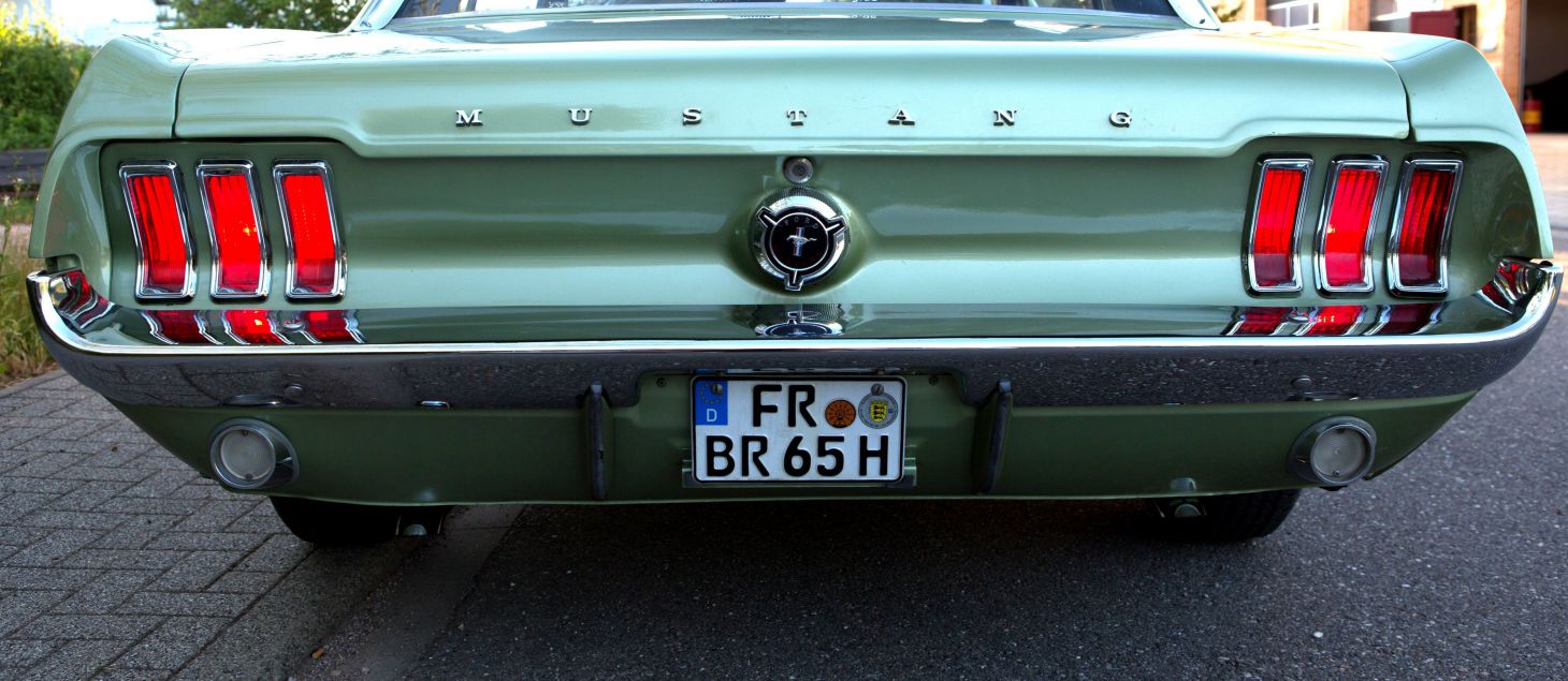 Oldtimer Vermietung Kopfgrafik