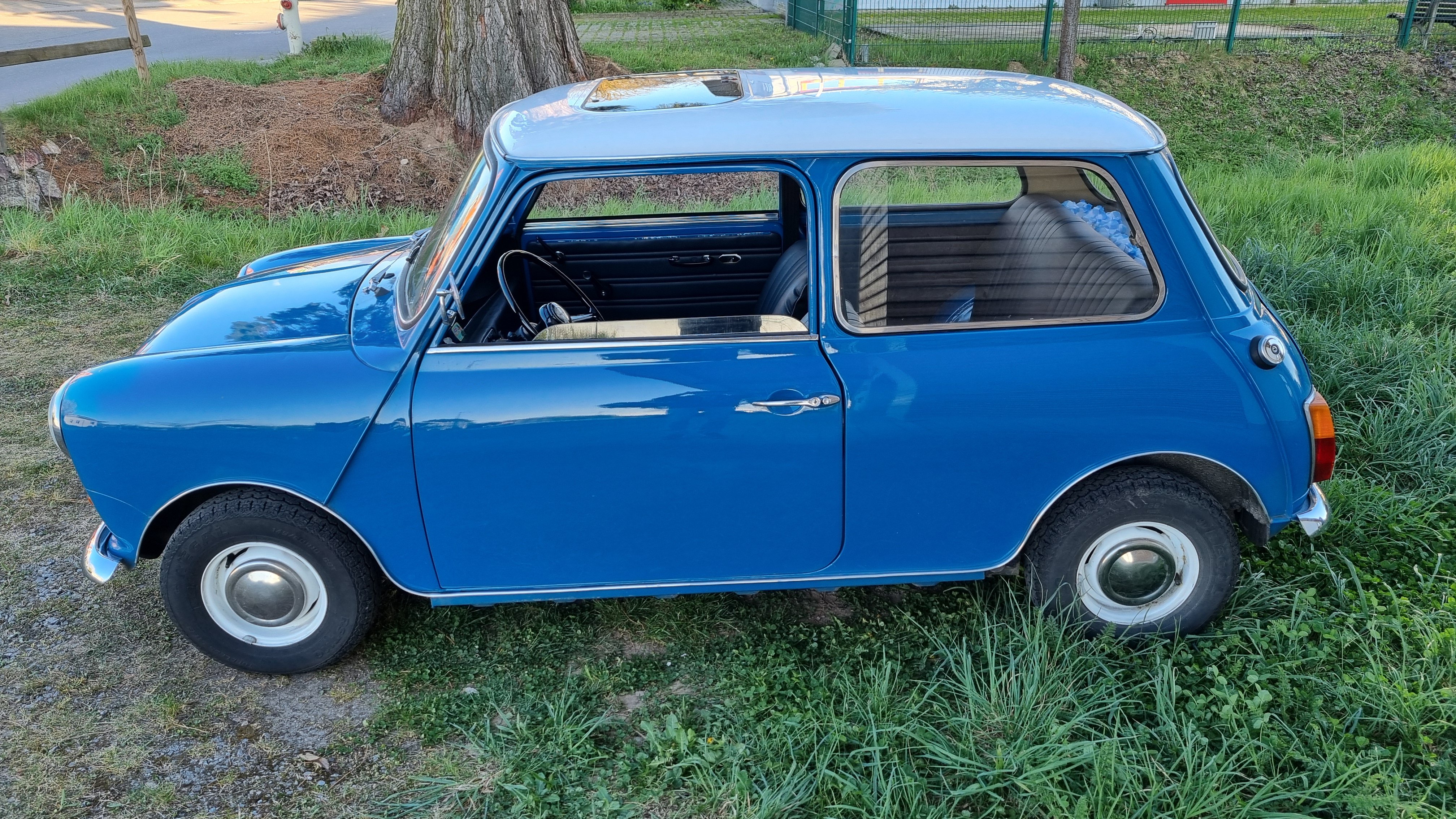Mini Cooper 850